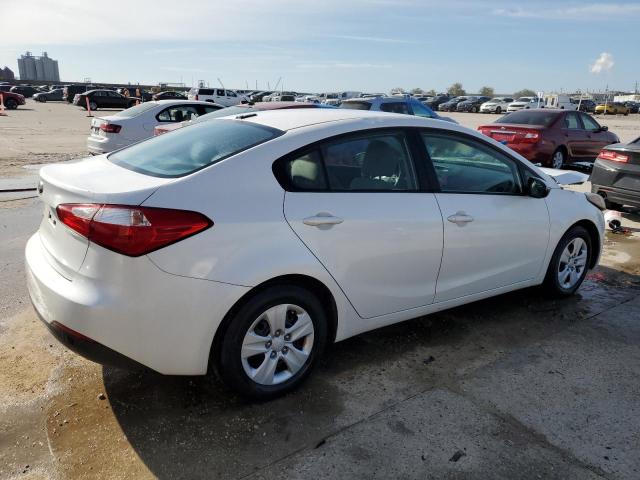 KNAFX4A62G5550973 - 2016 KIA FORTE LX WHITE photo 3