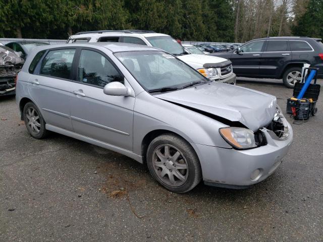 KNAFE161465214645 - 2006 KIA SPECTRA5 SILVER photo 4