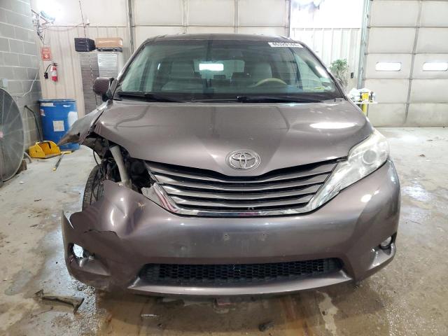 5TDYK3DC7BS143644 - 2011 TOYOTA SIENNA XLE GRAY photo 5