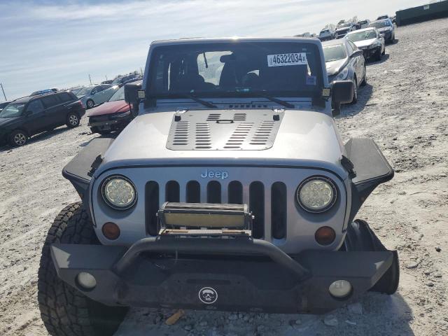 1C4AJWAGXDL578028 - 2013 JEEP WRANGLER SPORT GRAY photo 5