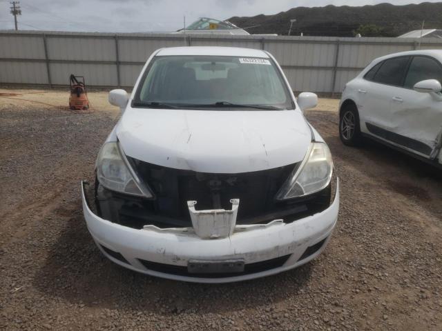 3N1BC1CP5BL443736 - 2011 NISSAN VERSA S WHITE photo 5