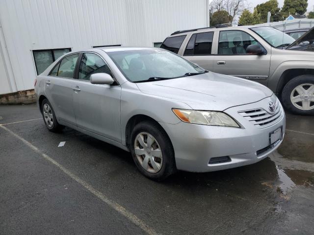 4T1BE46K97U184704 - 2007 TOYOTA CAMRY CE SILVER photo 4