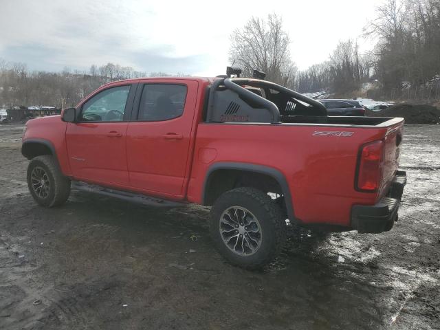 1GCGTEEN8J1102830 - 2018 CHEVROLET COLORADO ZR2 RED photo 2