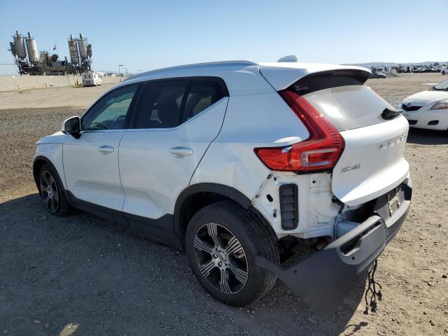 YV4162UL4K2107348 - 2019 VOLVO XC40 T5 INSCRIPTION WHITE photo 2