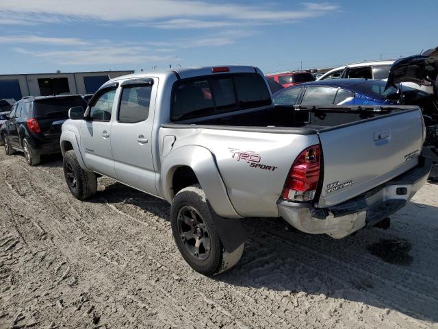 5TEJU62N28Z534892 - 2008 TOYOTA TACOMA DOUBLE CAB PRERUNNER SILVER photo 2