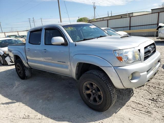 5TEJU62N28Z534892 - 2008 TOYOTA TACOMA DOUBLE CAB PRERUNNER SILVER photo 4