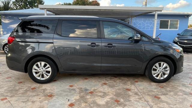 KNDMB5C10G6165101 - 2016 KIA SEDONA LX CHARCOAL photo 14