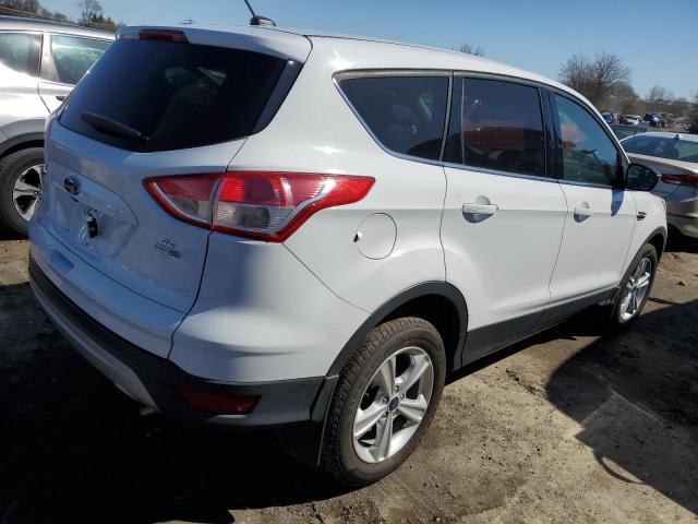 1FMCU9GX4GUC90105 - 2016 FORD ESCAPE SE WHITE photo 3