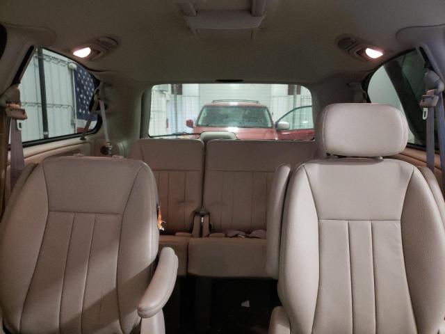 2C4GP54L15R179660 - 2005 CHRYSLER TOWN & COU TOURING თეთრი ფოტო 10