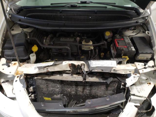 2C4GP54L15R179660 - 2005 CHRYSLER TOWN & COU TOURING თეთრი ფოტო 12