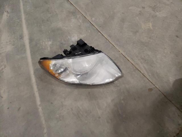 2C4GP54L15R179660 - 2005 CHRYSLER TOWN & COU TOURING თეთრი ფოტო 13