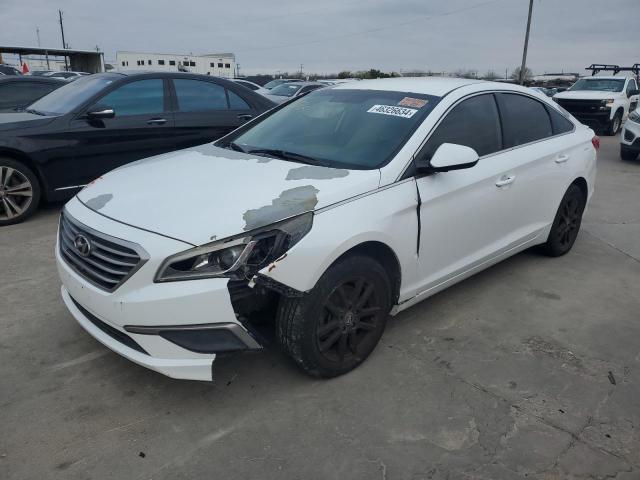 5NPE24AF0HH477018 - 2017 HYUNDAI SONATA SE WHITE photo 1