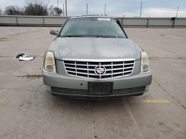 1G6KD57YX7U122120 - 2007 CADILLAC DTS GRAY photo 5