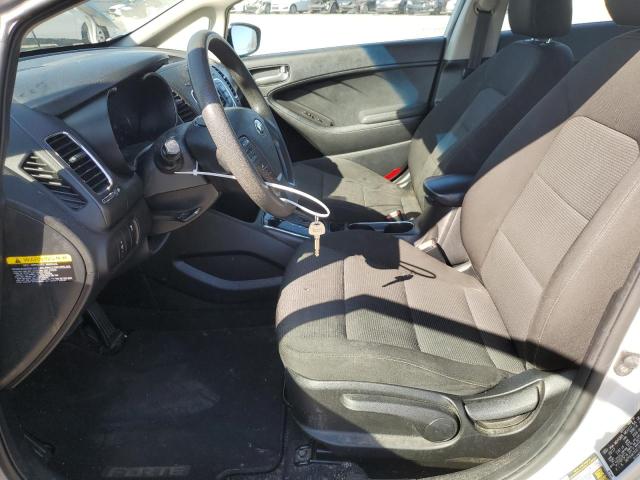 3KPFK4A76JE191486 - 2018 KIA FORTE LX SILVER photo 7