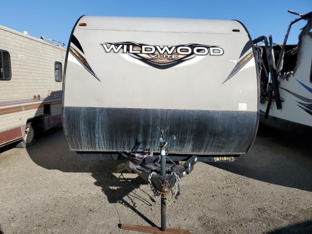 4X4TWDV25JE032664 - 2018 WILDWOOD TRAILER WHITE photo 5