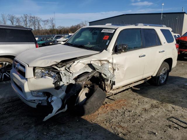 2013 TOYOTA 4RUNNER SR5, null