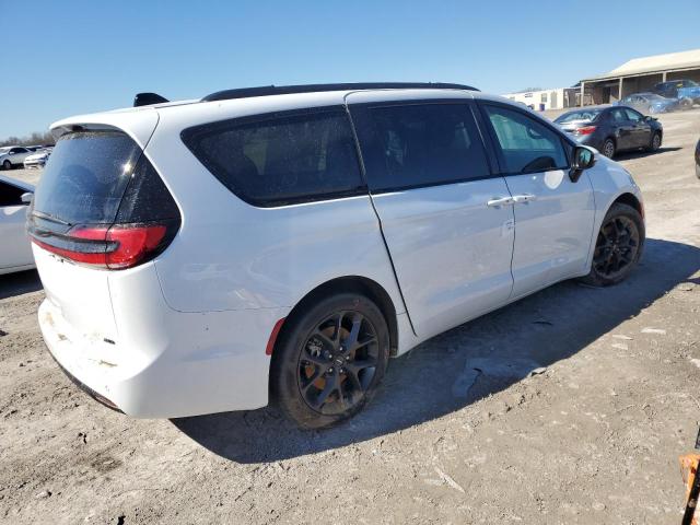 2C4RC3BG3PR518792 - 2023 CHRYSLER PACIFICA TOURING L WHITE photo 3