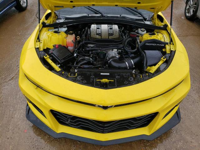 1G1FK1R64J0109606 - 2018 CHEVROLET CAMARO ZL1 黄色 照片 11