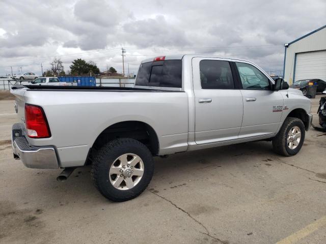 3C6UR5DL2FG670038 - 2015 RAM 2500 SLT ვერცხლისფერი ფოტო 3