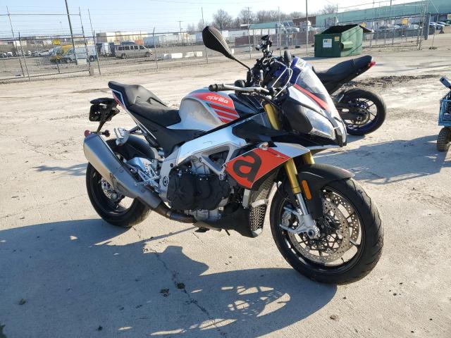 ZD4KGU007HS000321 - 2017 APRILIA TUONO V4 1100 RR GRAY photo 1