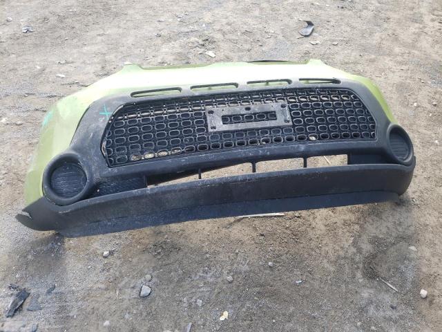 KNDJN2A26E7707149 - 2014 KIA SOUL GREEN photo 12