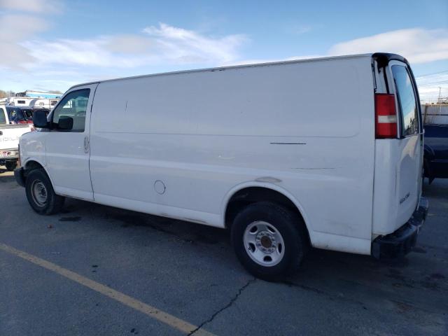 1GTGG29V171237587 - 2007 GMC SAVANA G2500 WHITE photo 2