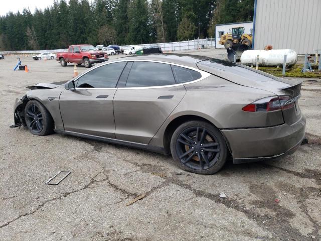 5YJSA1E20FF106397 - 2015 TESLA MODEL S GREEN photo 2