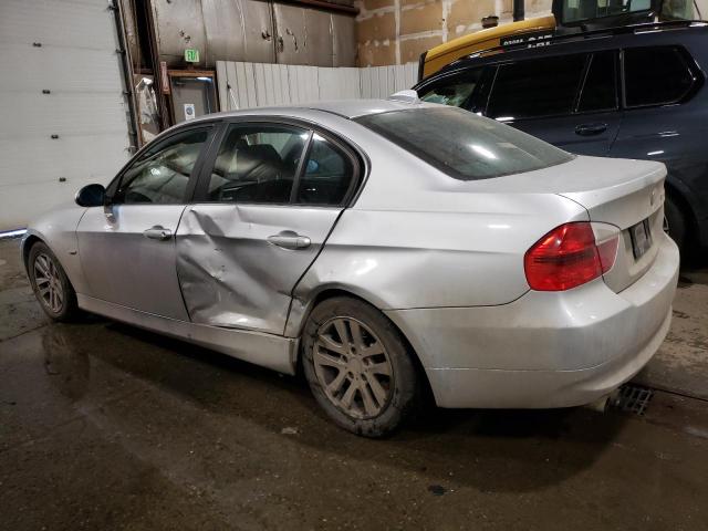 WBAVC93567KX59594 - 2007 BMW 328 XI SILVER photo 2