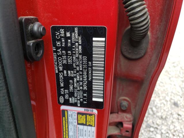 3KPA24AB4KE161693 - 2019 KIA RIO S RED photo 12