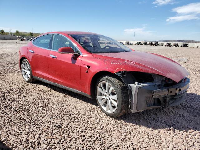 5YJSA1CN8DFP27011 - 2013 TESLA MODEL S RED photo 4