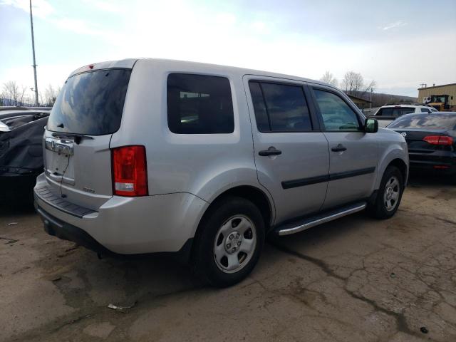 5FNYF4H24CB007442 - 2012 HONDA PILOT LX SILVER photo 3