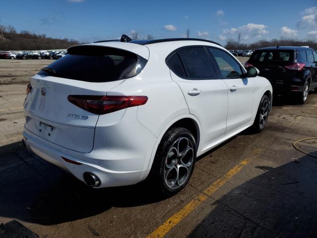 ZASPAKBNXL7C97670 - 2020 ALFA ROMEO STELVIO TI WHITE photo 3