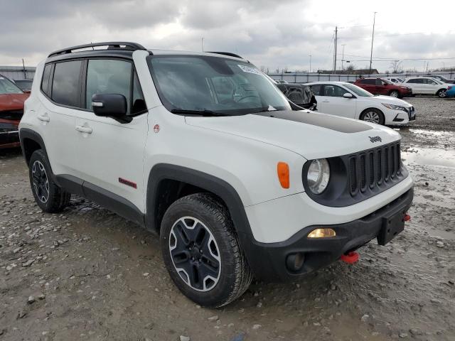 ZACCJBCT4GPD38761 - 2016 JEEP RENEGADE TRAILHAWK WHITE photo 4