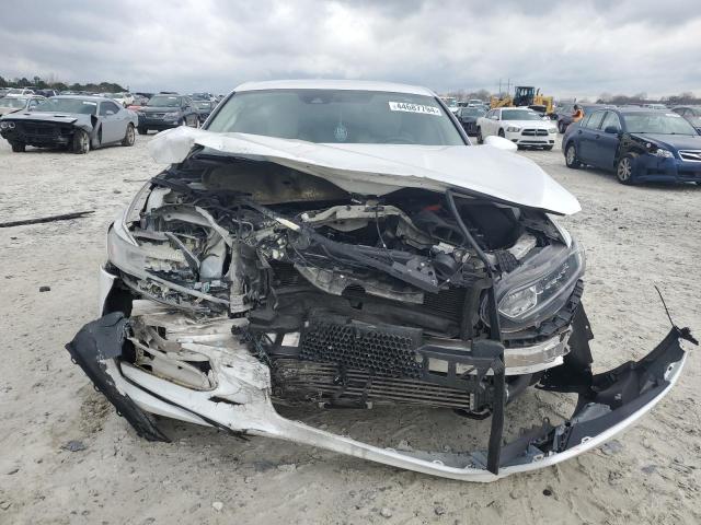 1HGCV1F10JA263235 - 2018 HONDA ACCORD LX WHITE photo 5