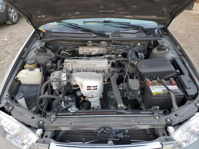 4T1BG22K2YU628642 - 2000 TOYOTA CAMRY CE ოქროსფერი ფოტო 11