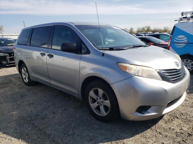 5TDKA3DC7CS011297 - 2012 TOYOTA SIENNA BASE SILVER photo 4