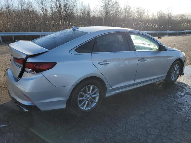 5NPE24AF5KH798060 - 2019 HYUNDAI SONATA SE SILVER photo 3