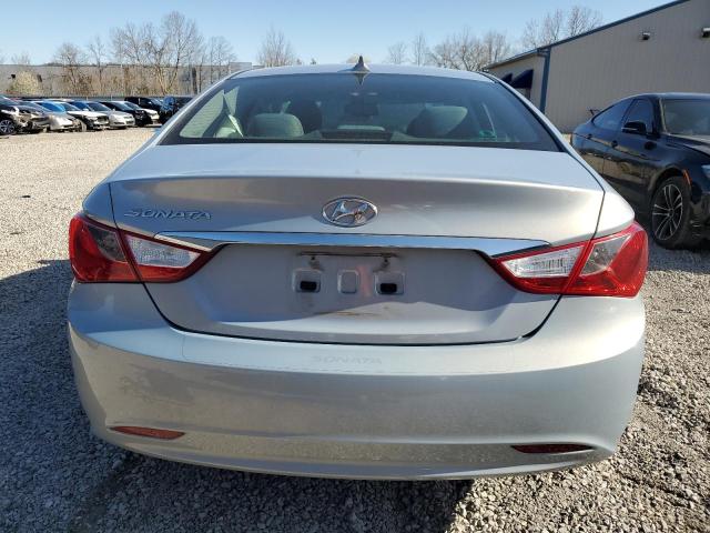 5NPEB4AC1DH508681 - 2013 HYUNDAI SONATA GLS SILVER photo 6