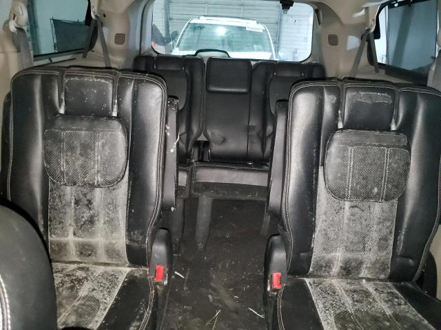 2C4RC1CG8CR412254 - 2012 CHRYSLER TOWN & COU TOURING L RED photo 10