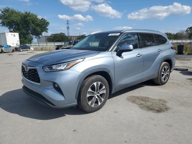 2020 TOYOTA HIGHLANDER XLE, 