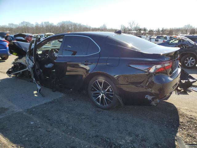 4T1G11AK8PU821430 - 2023 TOYOTA CAMRY SE NIGHT SHADE BLACK photo 2