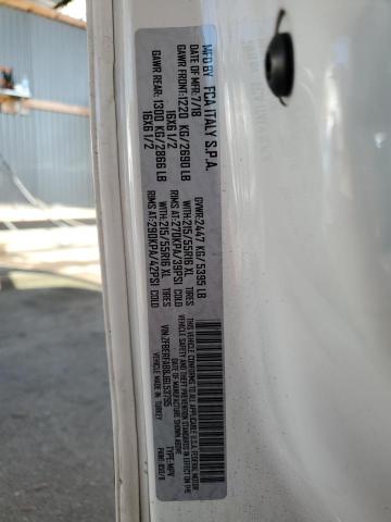 ZFBERFAB8J6L53795 - 2018 RAM PROMASTER WHITE photo 13