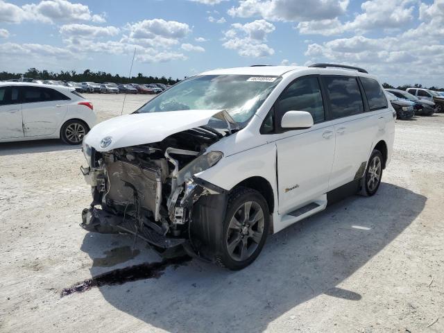 2012 TOYOTA SIENNA SPORT, 