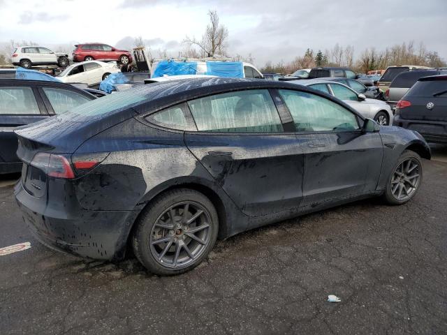 5YJ3E1EBXNF138717 - 2022 TESLA MODEL 3 BLACK photo 3