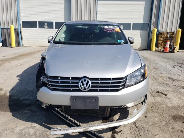 1VWCN7A3XEC015009 - 2014 VOLKSWAGEN PASSAT SEL SILVER photo 5