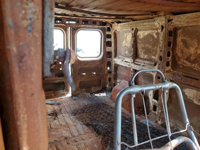 3C6TRVAG5JE105757 - 2018 RAM PROMASTER 1500 STANDARD BURN photo 11