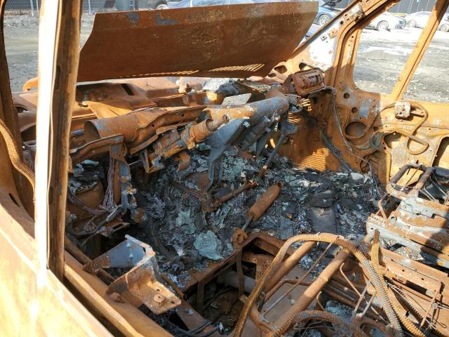 3C6TRVAG5JE105757 - 2018 RAM PROMASTER 1500 STANDARD BURN photo 8