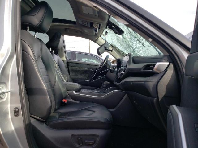 5TDGZRAH1MS040989 - 2021 TOYOTA HIGHLANDER XLE SILVER photo 5