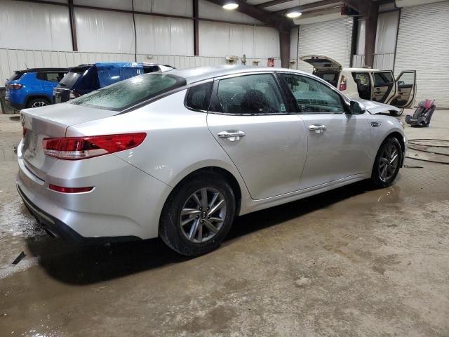 5XXGT4L37LG427567 - 2020 KIA OPTIMA LX SILVER photo 3