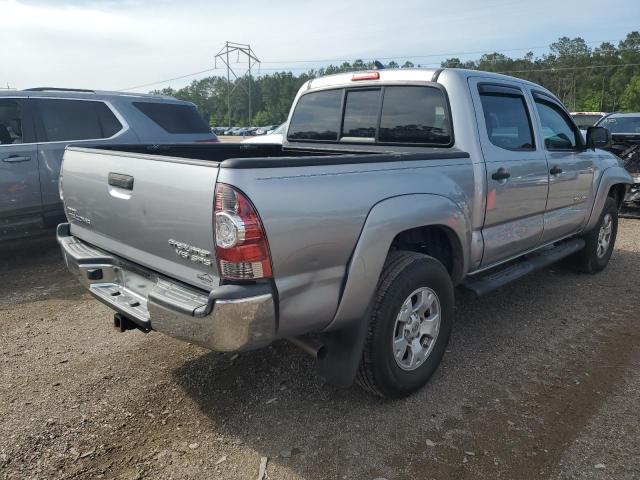 5TFJU4GN4FX068206 - 2015 TOYOTA TACOMA DOUBLE CAB PRERUNNER SILVER photo 3